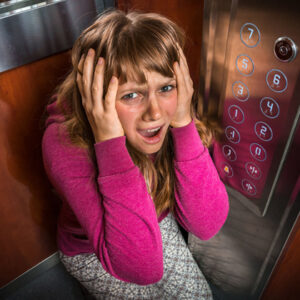 برای غلبه بر ترس از آسانسور چکار کنیم؟